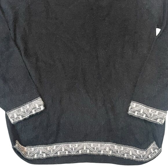 Peruvian Hand Made Alpaca Wool Sweater Women's Size Large Black Warm Cozy - Picture 4 of 12